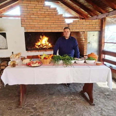 Casa Domneasca Lodge Baia de Fier